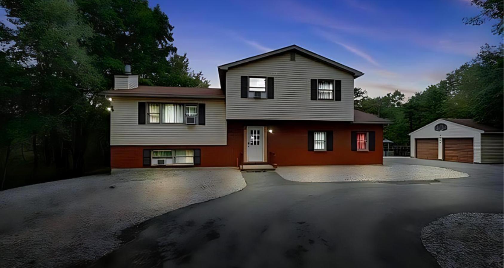 Peaceful Pocono Home With Hot Tub, Gym, & Office Long Pond ภายนอก รูปภาพ